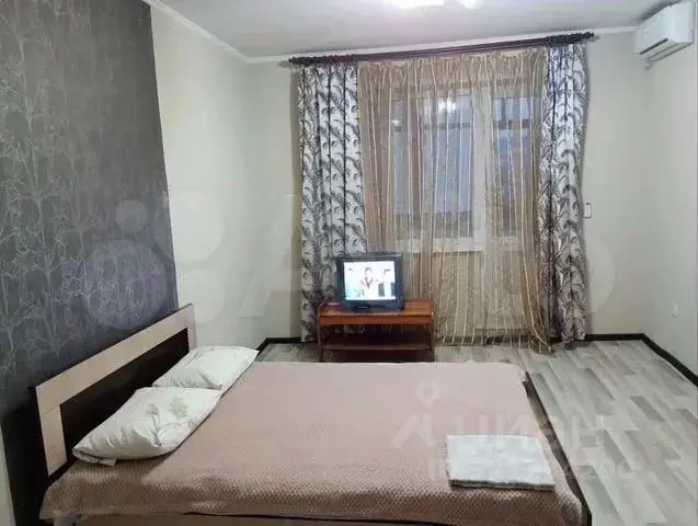1-к кв. Белгородская область, Старый Оскол Жукова мкр, 24 (37.0 м) - Фото 0