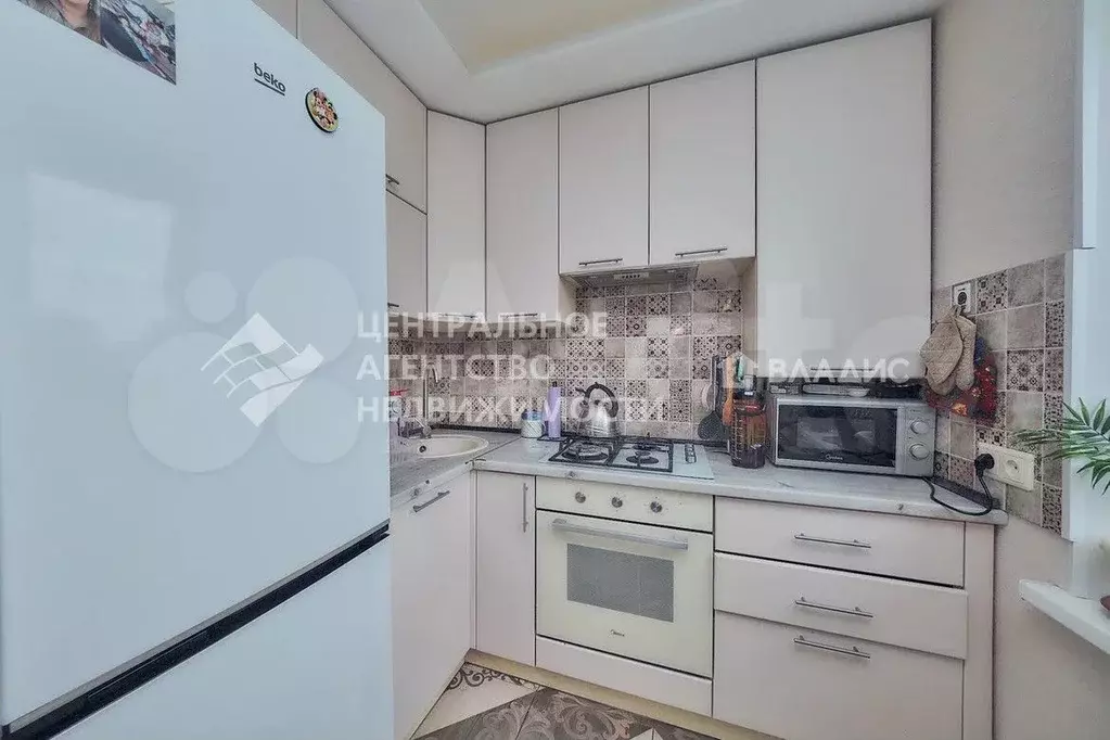 3-к. квартира, 63,9 м, 4/5 эт. - Фото 0