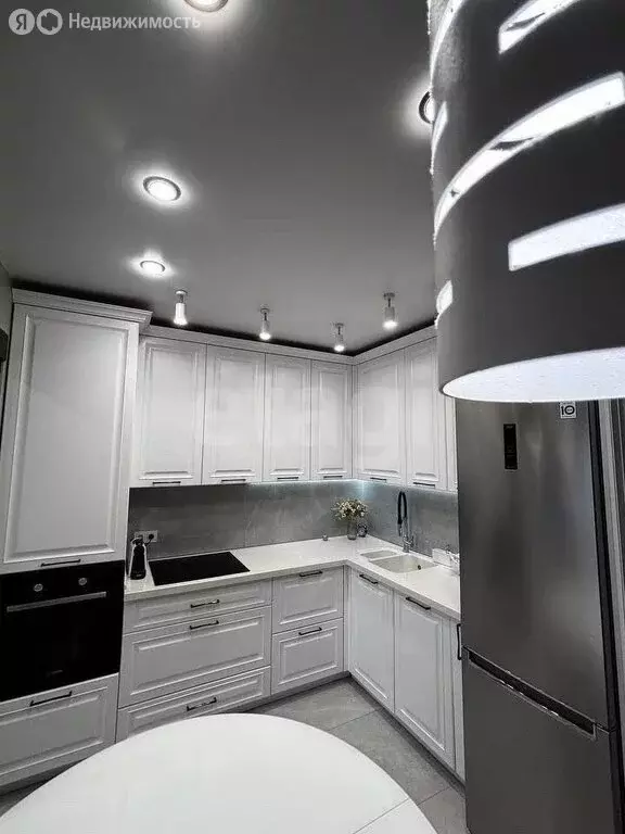 2-комнатная квартира: Иркутск, Байкальская улица, 424 (60 м) - Фото 2