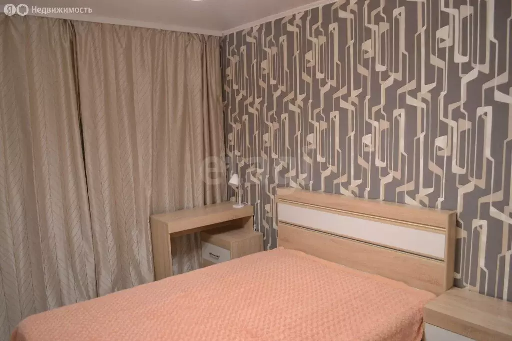 1-комнатная квартира: Тюмень, улица Монтажников, 61 (37.2 м) - Фото 2