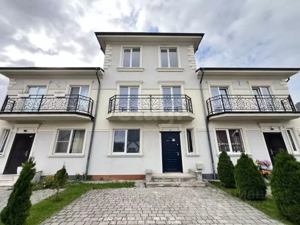 Таунхаус в Калининградская область, Гурьевск ул. 50-летия Победы, 42 ... - Фото 1