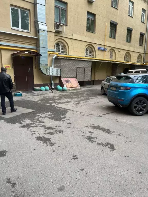 Гараж в Москва Лесная ул., 61С1 (20 м) - Фото 1