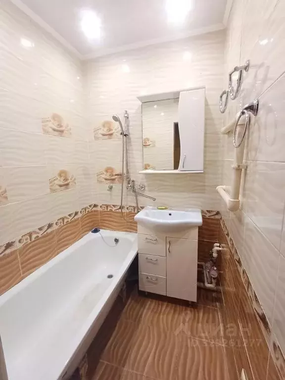 2-к кв. Башкортостан, Нефтекамск ул. Карла Маркса, 6Д (56.0 м) - Фото 2