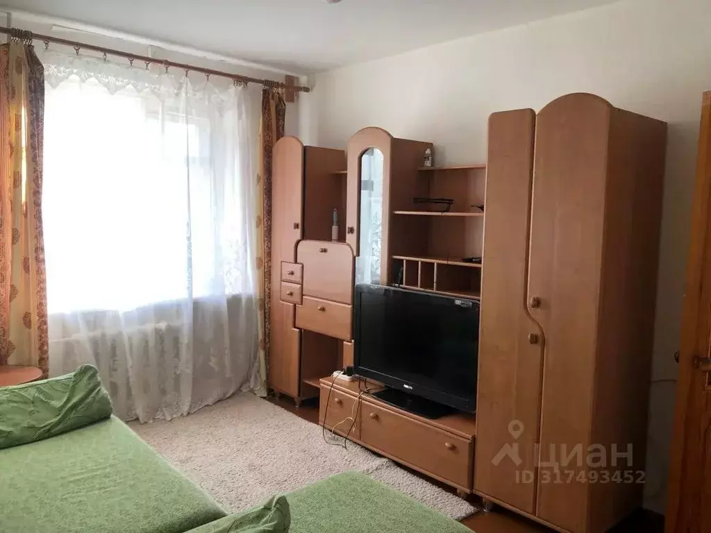 2-к кв. Новгородская область, Валдай Молодежная ул., 9 (52.0 м) - Фото 0