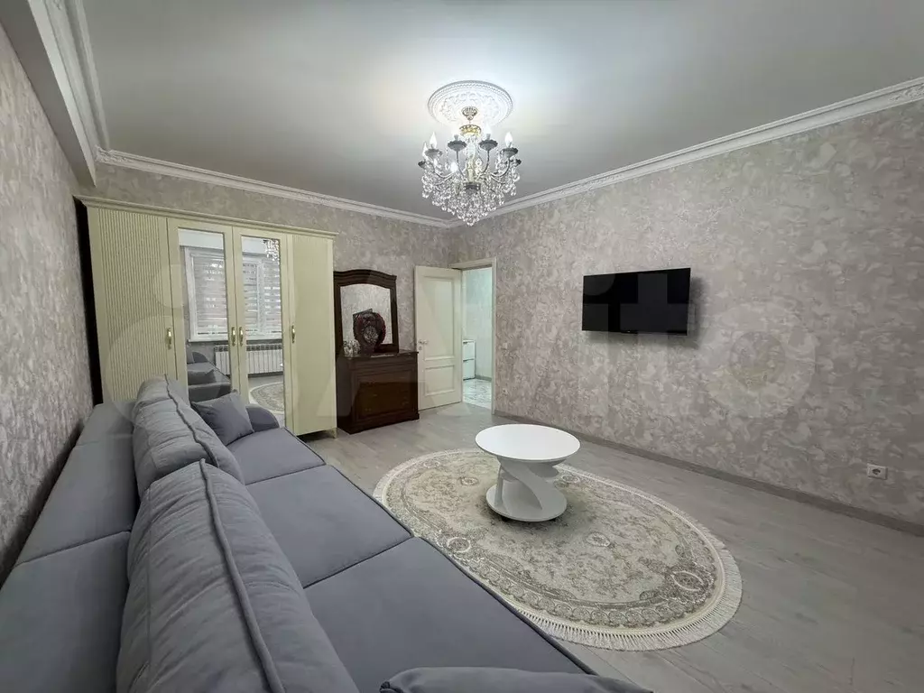 1-к. квартира, 45 м, 7/9 эт. - Фото 0