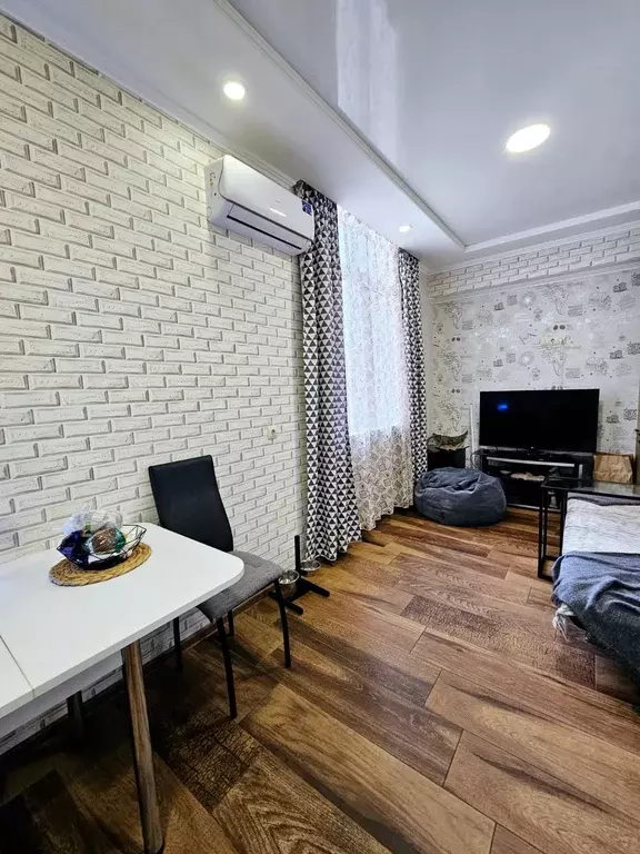 Продаётся 2-к квартира, 65 м - Фото 1