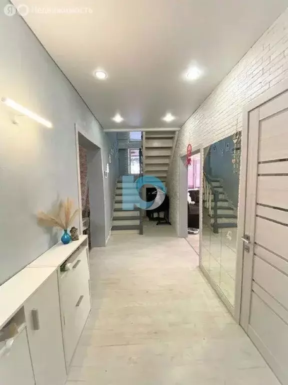 Дом в село Иглино, Рябиновая улица, 2 (140 м) - Фото 1