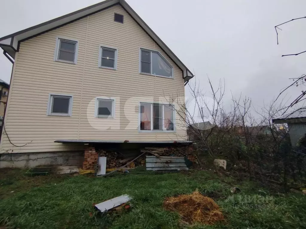 Дом в Краснодарский край, Горячий Ключ ул. Чехова (130 м) - Фото 1