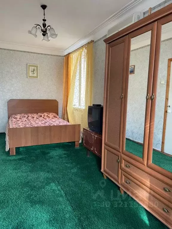 2-к кв. Крым, Феодосия муниципальный округ, Орджоникидзе пгт ул. ... - Фото 0