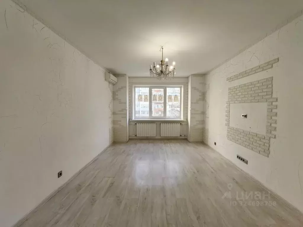 3-к кв. Воронежская область, Воронеж ул. Миронова, 39 (70.0 м) - Фото 1