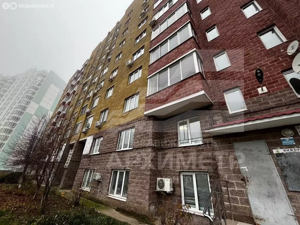 1-комнатная квартира: Курск, проспект Вячеслава Клыкова, 16 (45.2 м) - Фото 2