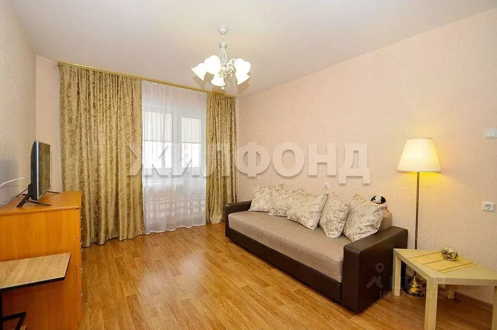 1-к кв. Новосибирская область, Новосибирск ул. Петухова, 99/2 (37.5 м) - Фото 2