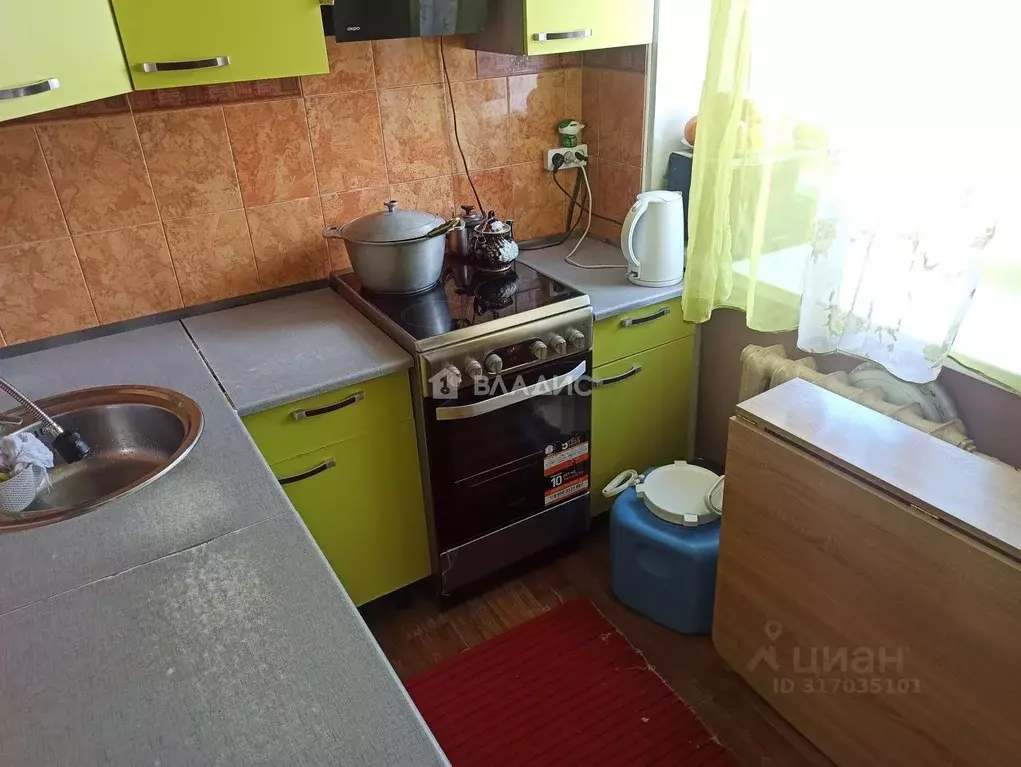 3-к кв. Бурятия, Улан-Удэ Октябрьская ул., 25 (56.4 м) - Фото 0