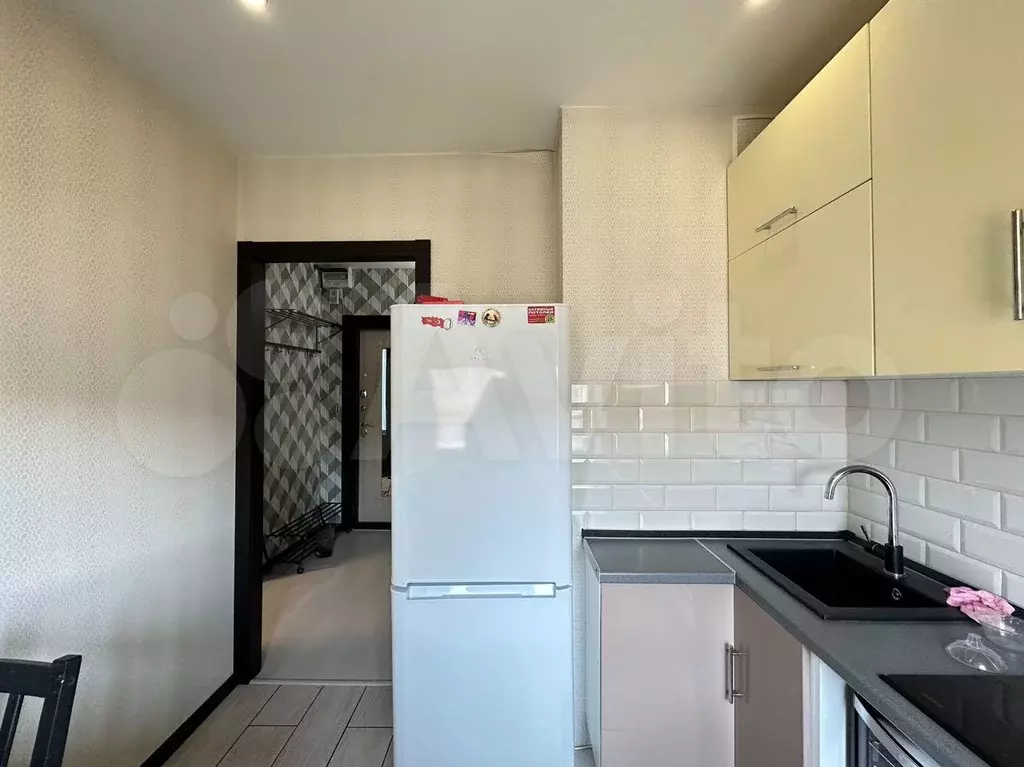 1-к. квартира, 30 м, 8/10 эт. - Фото 1