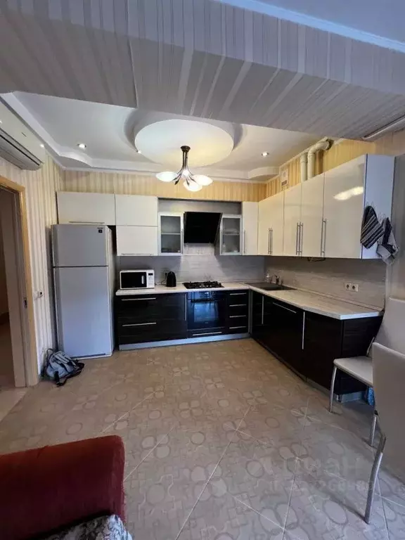 1-к кв. Краснодарский край, Сочи ул. Макаренко, 40 (57.9 м) - Фото 1