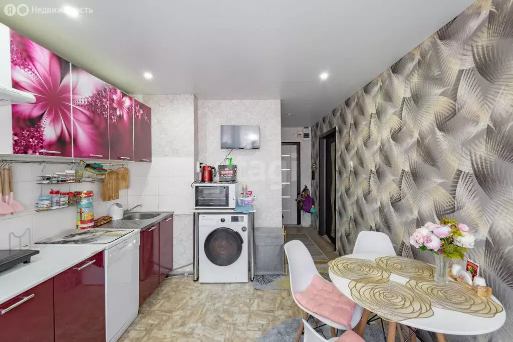 1-комнатная квартира: Комсомольск-на-Амуре, улица Аллея Труда, 62к4 ... - Фото 1