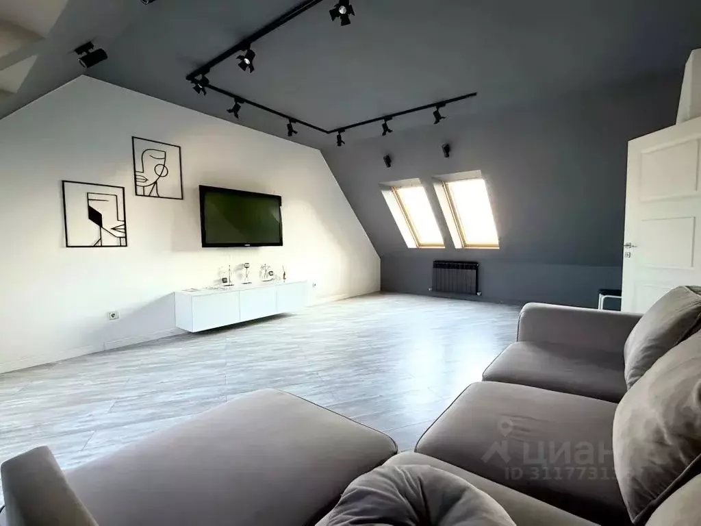 2-к кв. Воронежская область, Воронеж ул. Короленко, 5 (73.0 м) - Фото 2