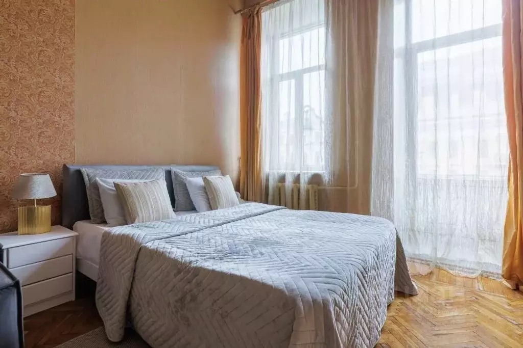 2-к кв. Санкт-Петербург Невский просп., 79 (78.0 м) - Фото 1
