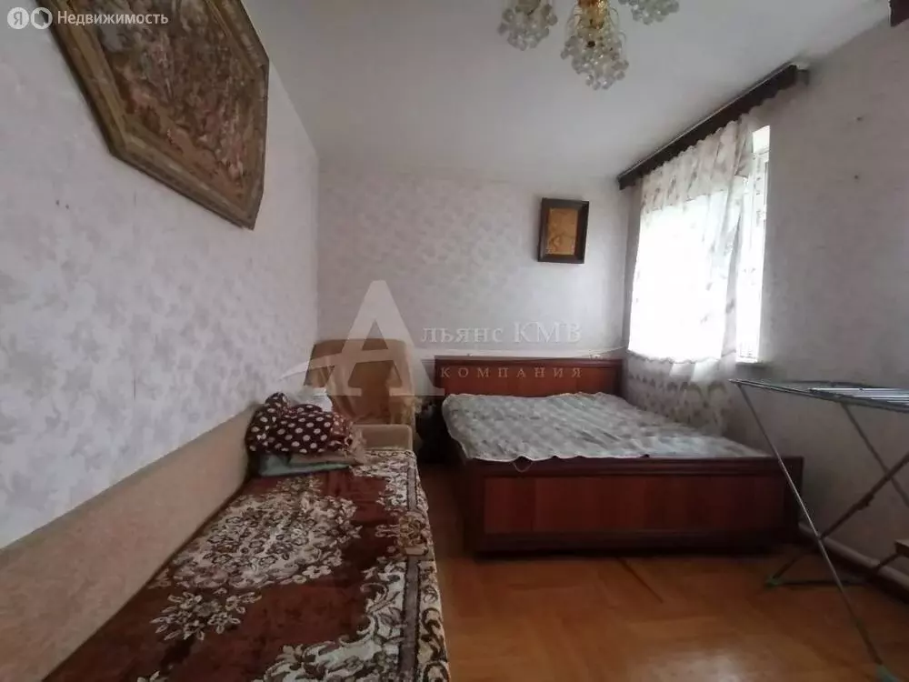 Дом в Кисловодск, улица Умара Алиева (300 м) - Фото 1