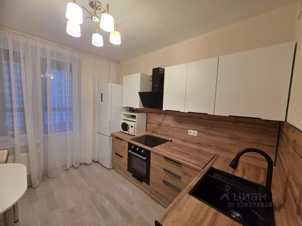 2-к кв. Московская область, Балашиха ш. Косинское, 12 (68.5 м) - Фото 1