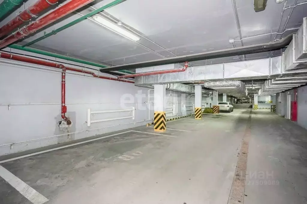 Гараж в Тюменская область, Тюмень ул. Максима Горького, 68к1 (13 м) - Фото 1