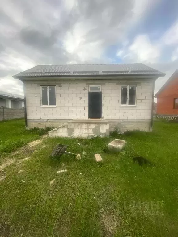 Дом в Ставропольский край, Предгорный муниципальный округ, пос. ... - Фото 0