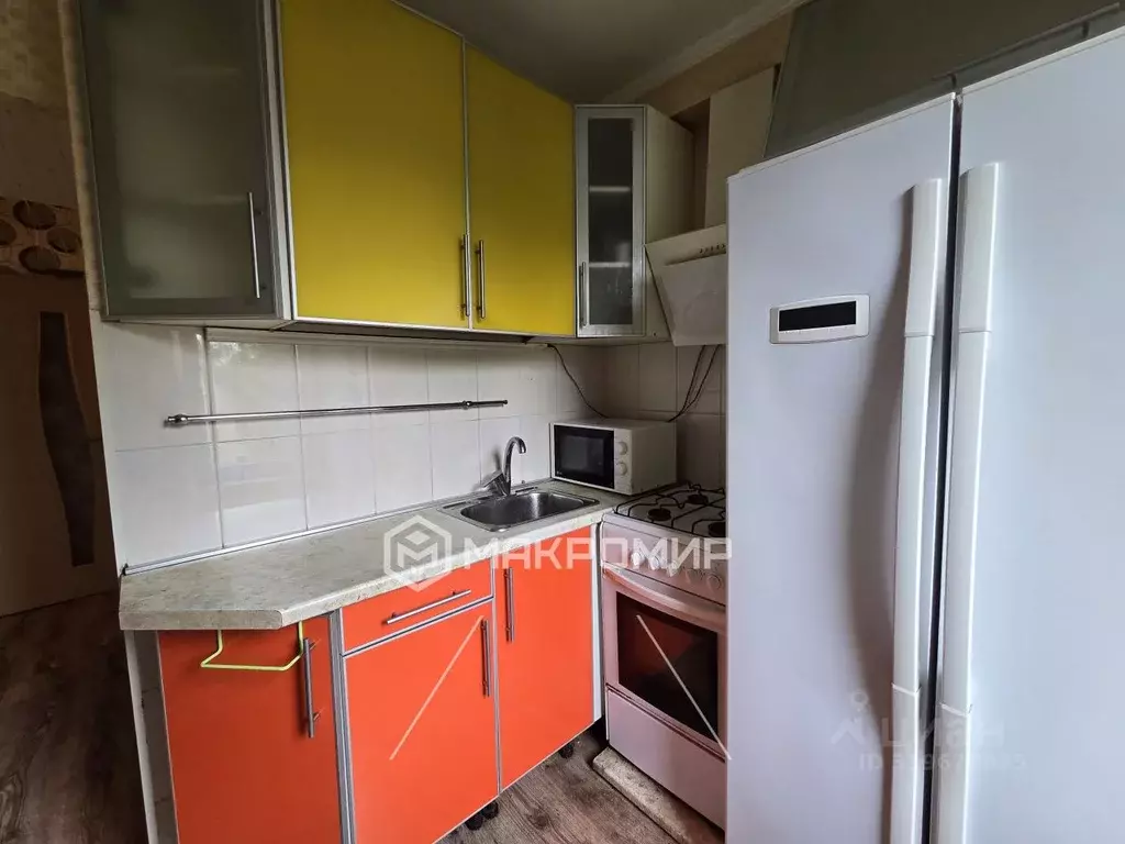 4-к кв. Санкт-Петербург ул. Червонного Казачества, 10 (48.5 м) - Фото 0