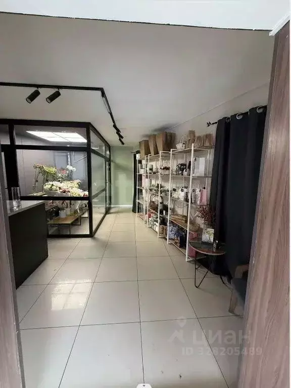 Помещение свободного назначения в Забайкальский край, Чита ул. ... - Фото 1