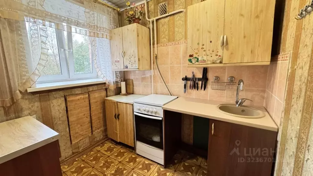 1-к кв. Ярославская область, Ростов проезд Радищева, 9 (31.9 м) - Фото 2