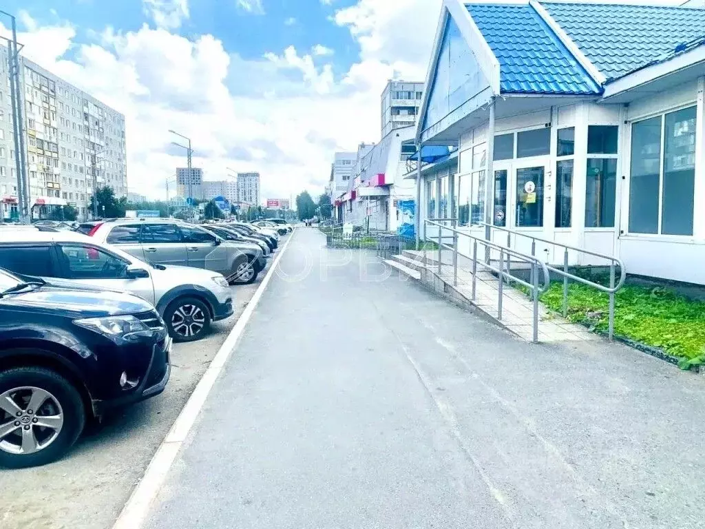 Помещение свободного назначения в Тюменская область, Тобольск 7-й мкр, ... - Фото 2