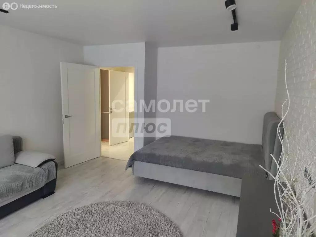 1-комнатная квартира: Смоленск, улица 12 лет Октября, 9А (40 м) - Фото 2