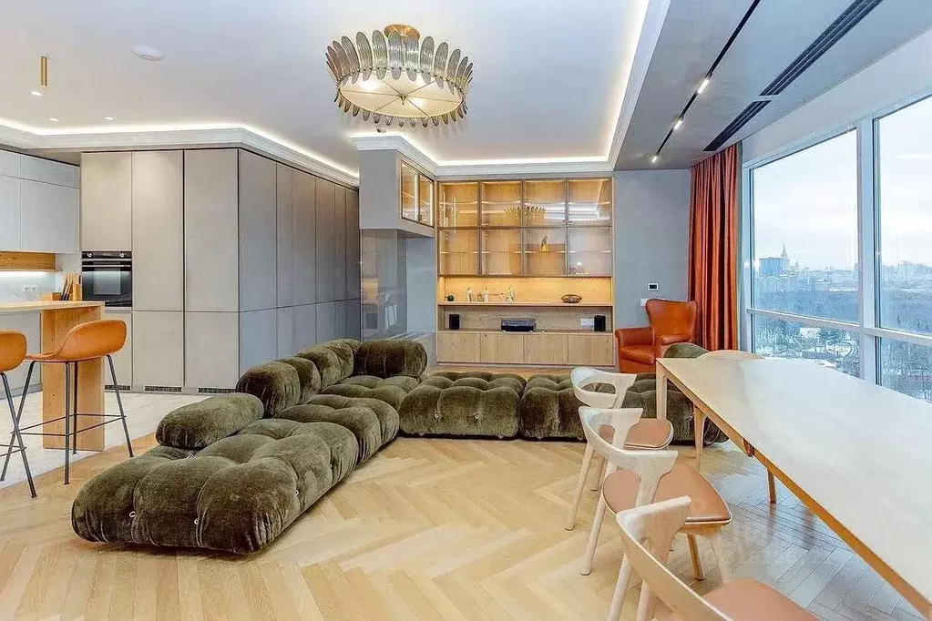 4-к кв. Москва Нежинская ул., 1к3 (167.0 м) - Фото 0