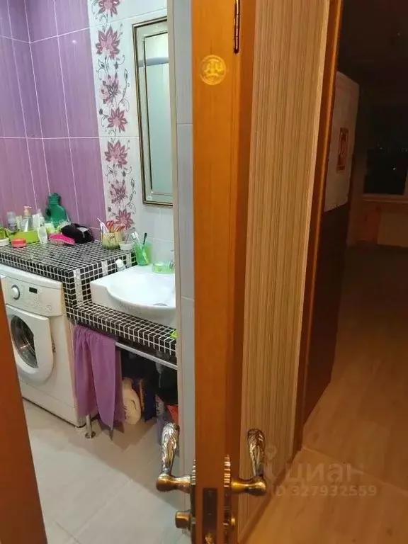 3-к кв. Бурятия, Улан-Удэ ул. Павлова, 80А (63.1 м) - Фото 0