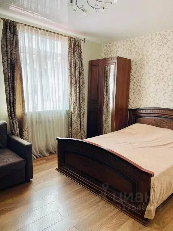Комната Краснодарский край, Сочи ул. Свердлова, 16 - Фото 0