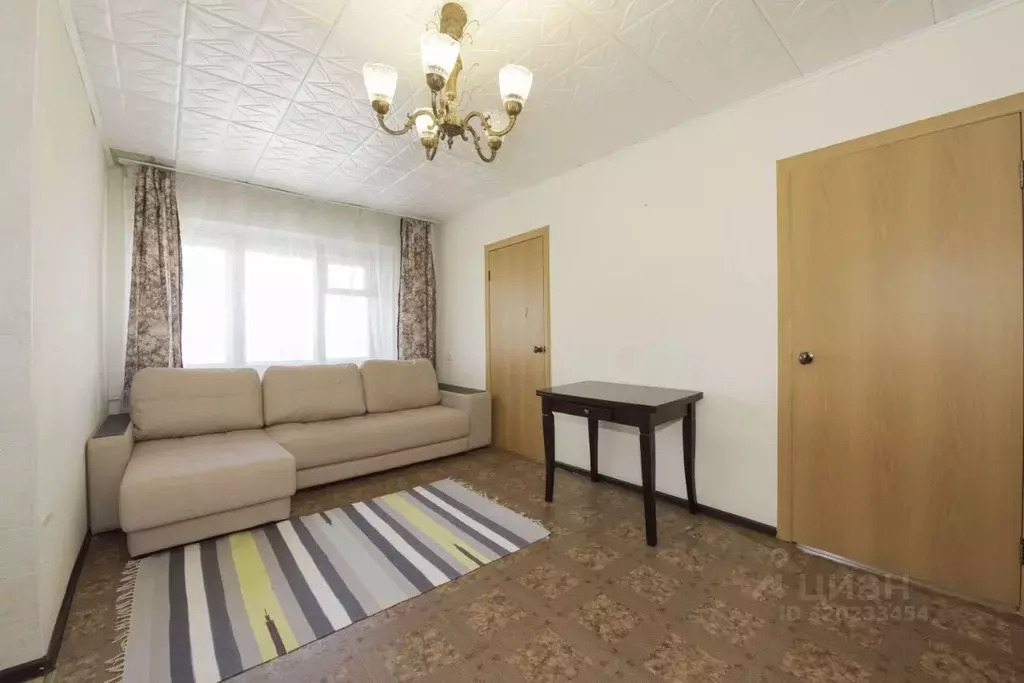 3-к кв. Мордовия, Саранск Коммунистическая ул., 60 (56.0 м) - Фото 1