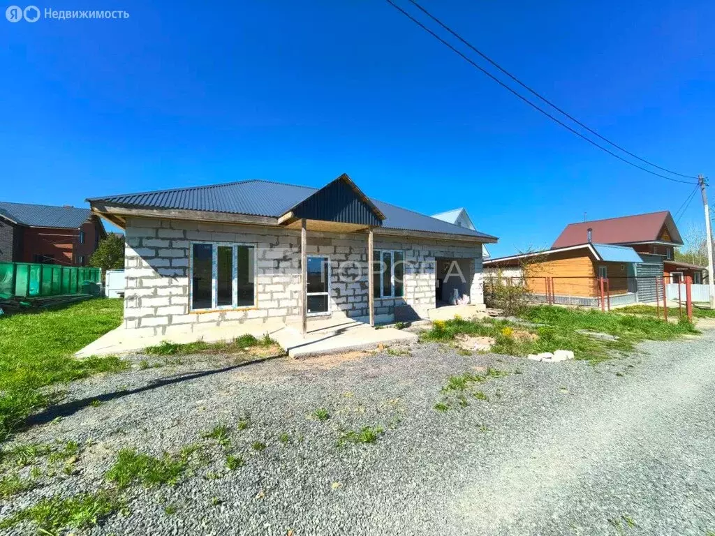 Дом в Томск, улица Братьев Троновых, 32/1 (100 м) - Фото 1