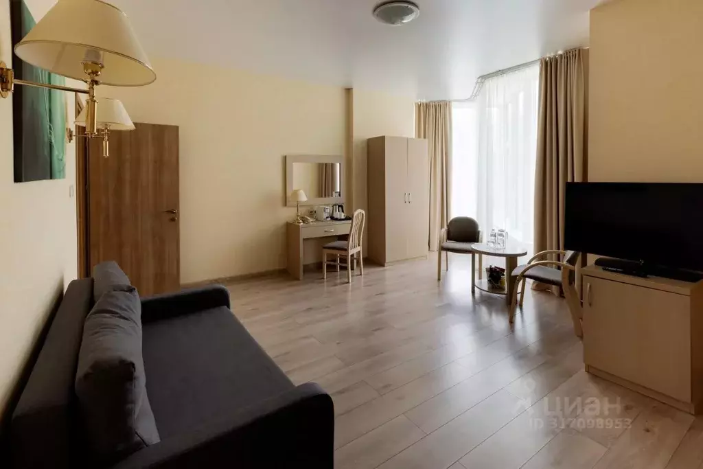 Комната Москва с. Красное, ул. Парковая, 10с1 (45.0 м) - Фото 0