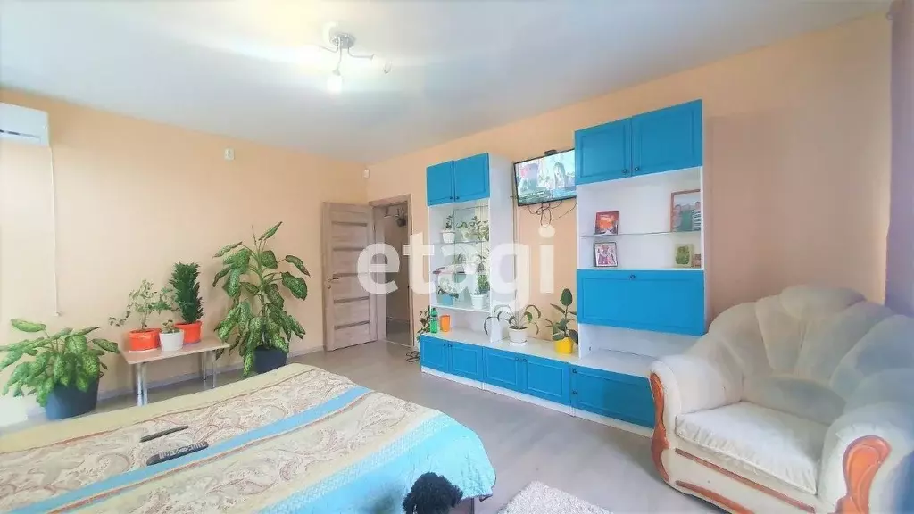 Дом в Севастополь ул. Новикова (210 м) - Фото 1