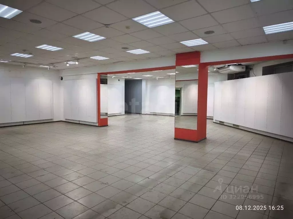 Торговая площадь в Башкортостан, Уфа ул. Ферина, 4 (277 м) - Фото 1