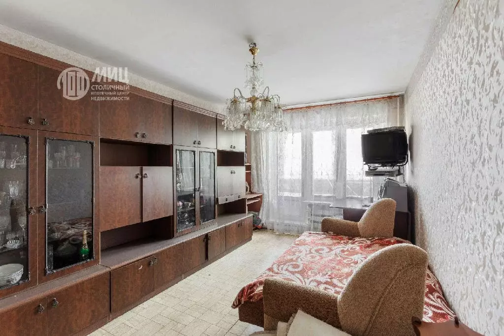 Продается комната в 3-комнатной квартире - Фото 0