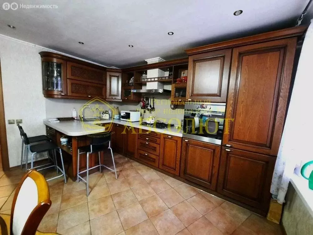 3-комнатная квартира: Ревда, улица Кирзавод, 22 (75.4 м) - Фото 1