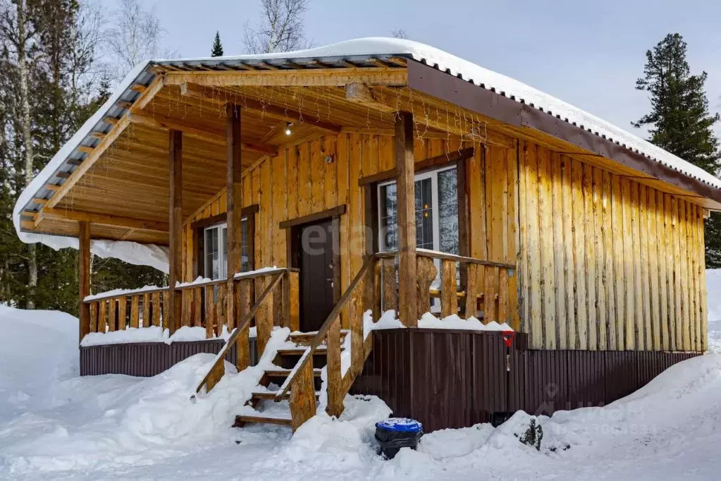 Дом в Кемеровская область, Таштагольский район, Шерегешское городское ... - Фото 0