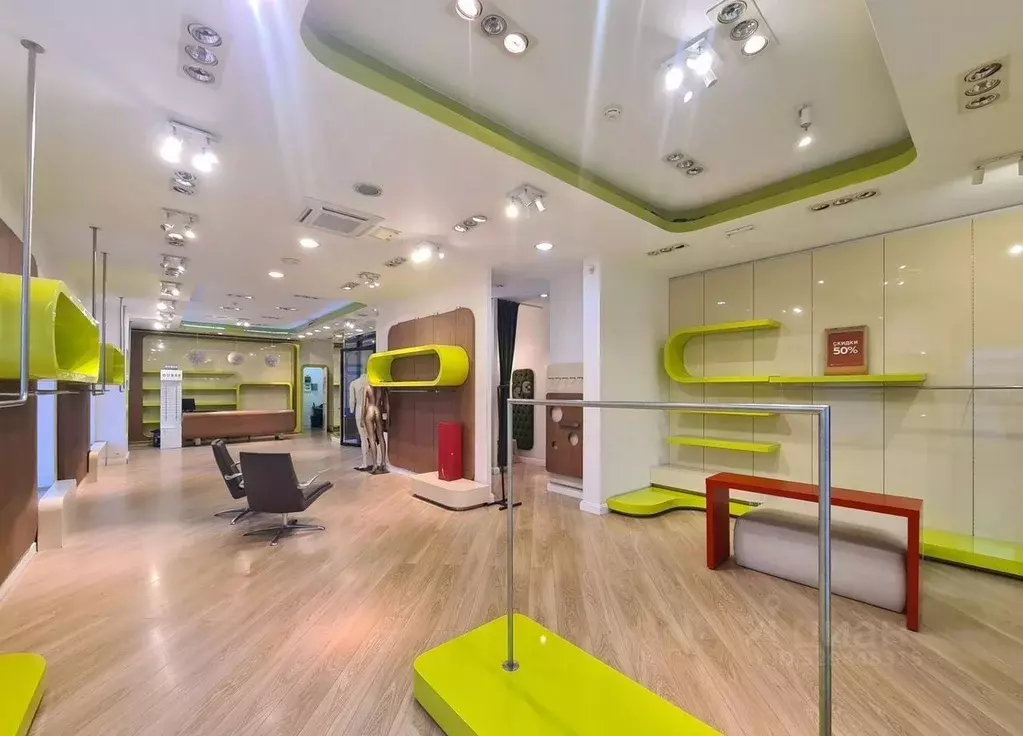 Помещение свободного назначения в Пермский край, Пермь Советская ул., ... - Фото 2