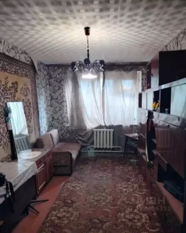 3-к кв. Смоленская область, с. Угра ул. Десантная, 3 (50.0 м) - Фото 1