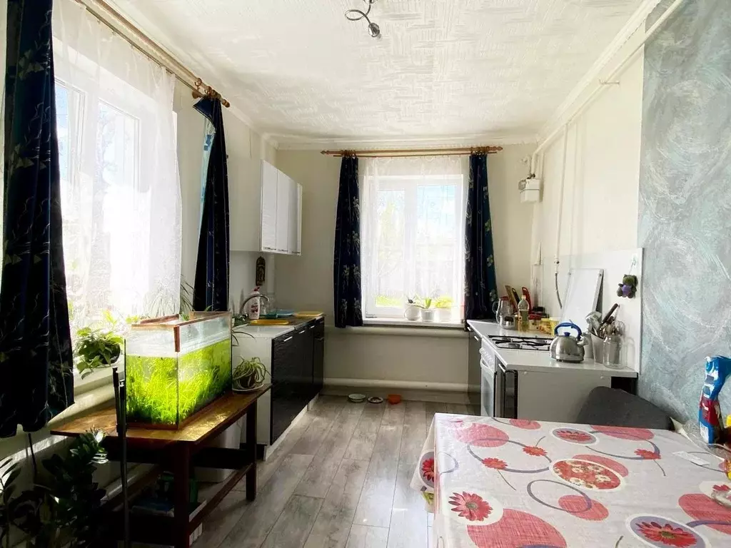 2-к кв. Липецкая область, Грязи Социалистическая ул., 28 (80.0 м) - Фото 1