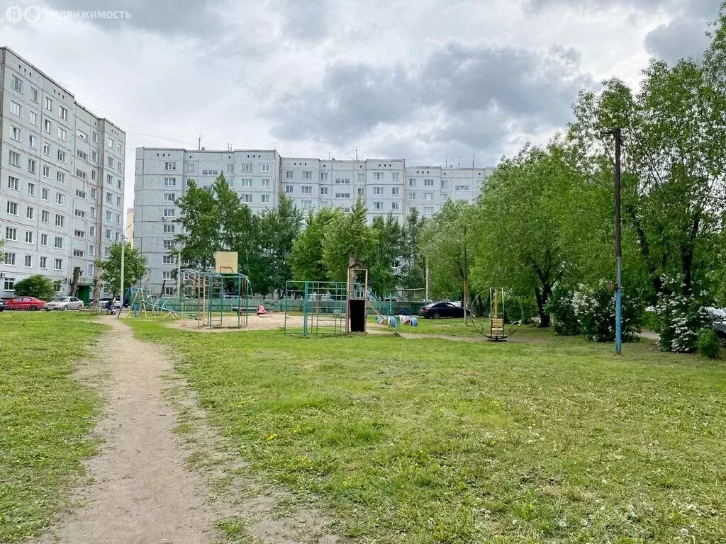3-комнатная квартира: Омск, 6-й микрорайон, Заречный бульвар, 2А (64.1 ... - Фото 0