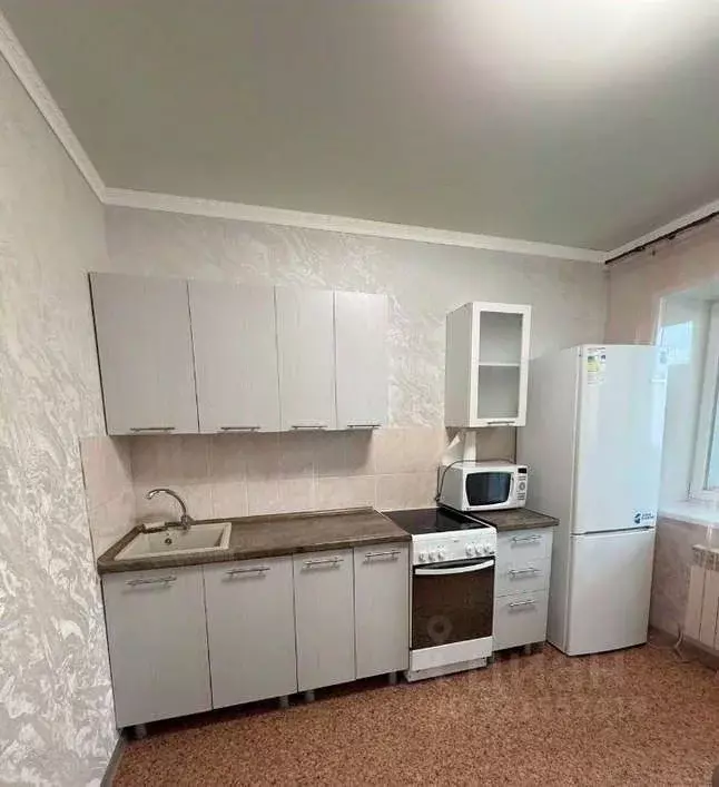 2-к кв. Белгородская область, Старый Оскол Дубрава мкр, 3 кв-л, 38 ... - Фото 2