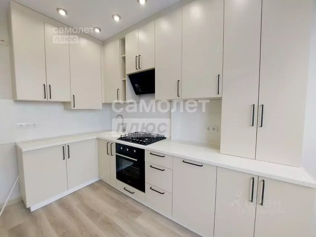 1-к кв. Краснодарский край, Анапа Крестьянская ул., 27к7 (39.0 м) - Фото 0