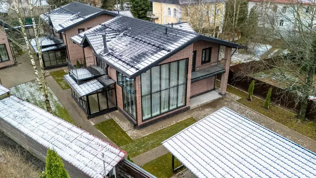 Дом в посёлок Парголово, Берёзовая аллея (235 м) - Фото 1