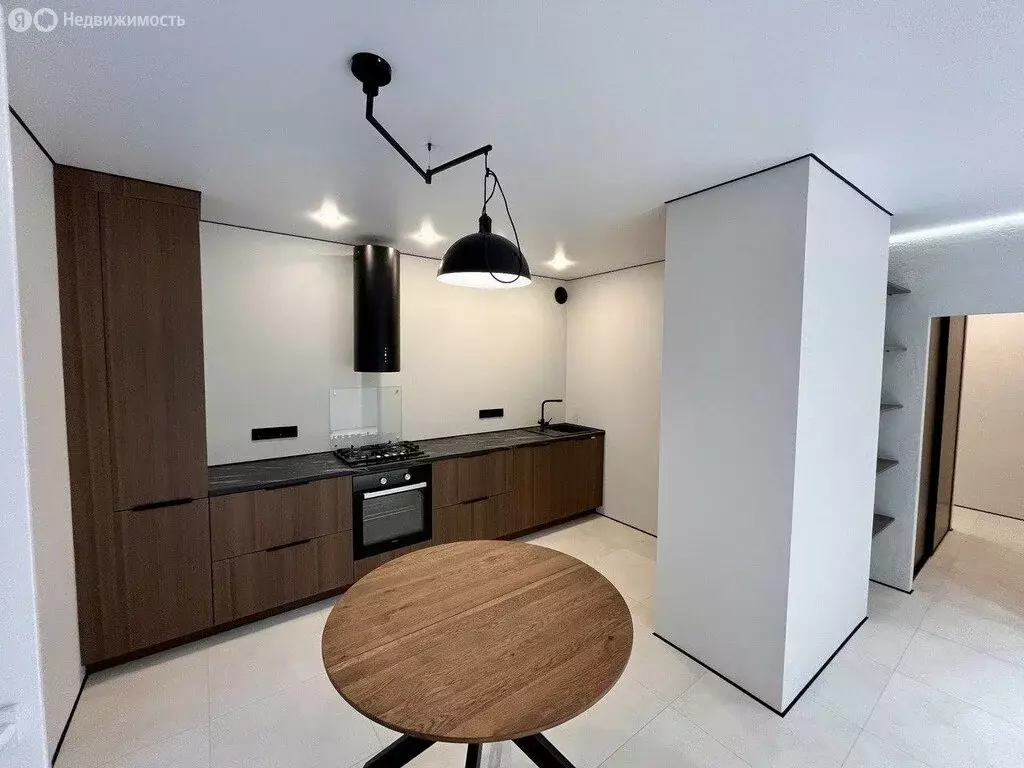 3-комнатная квартира: Челябинск, улица Академика Королёва, 14 (80.1 м) - Фото 1